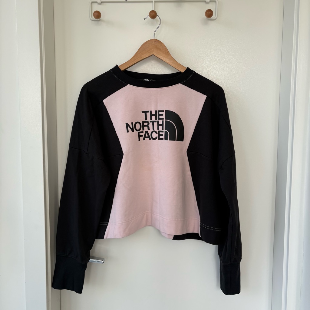 North Face Black And Light Pink Cropped Sweatshirt Size M